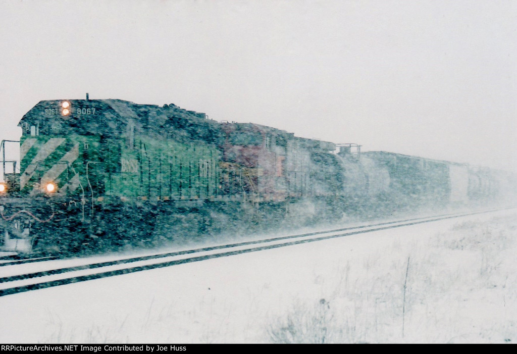 BNSF 8067 West